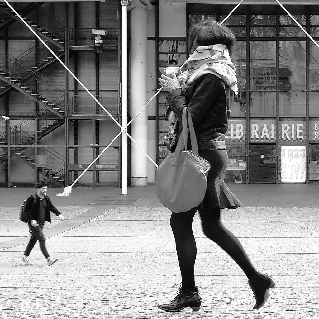 Apologie de la féminité - tome 2 : en société