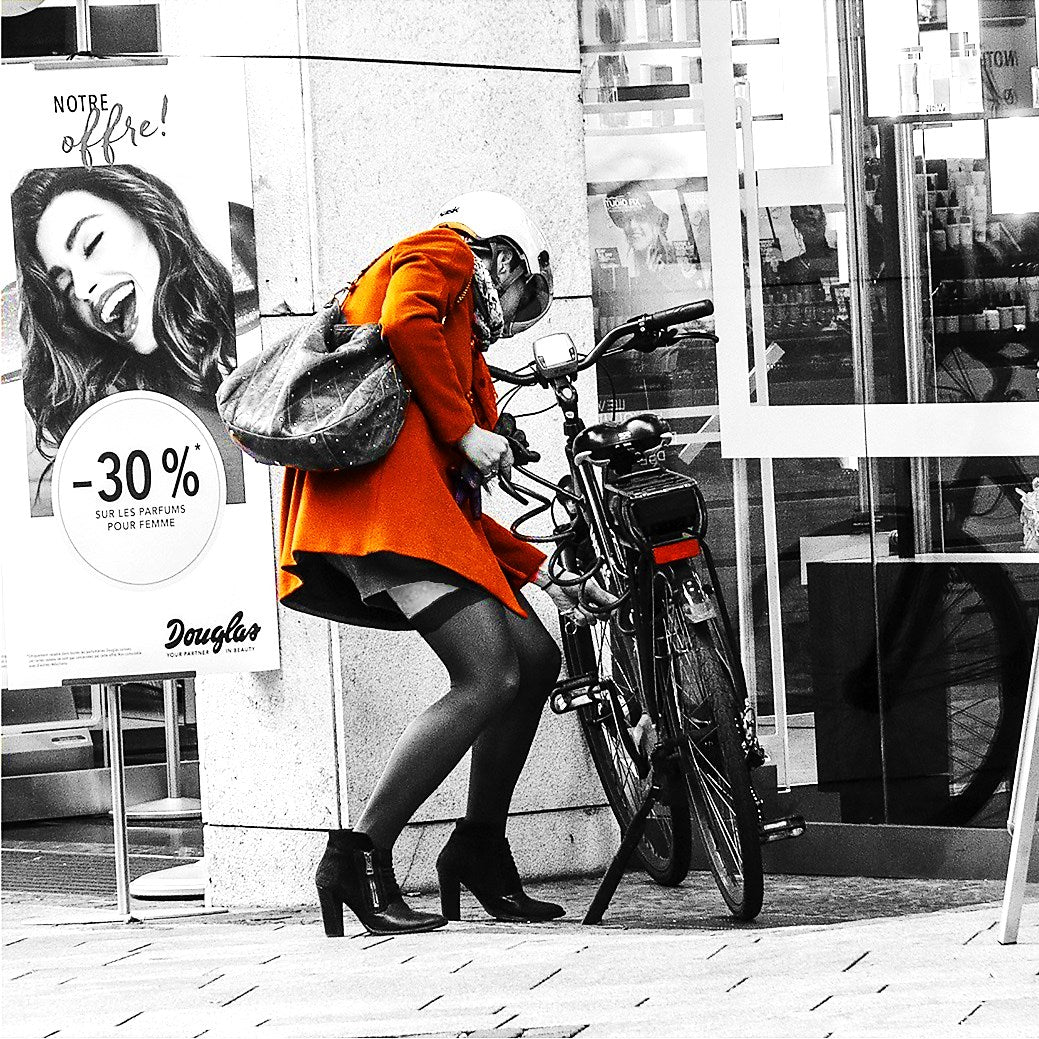 Apologie de la féminité - tome 2 : en société